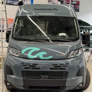 Fahrzeugbeschriftung für Roadsurfer München